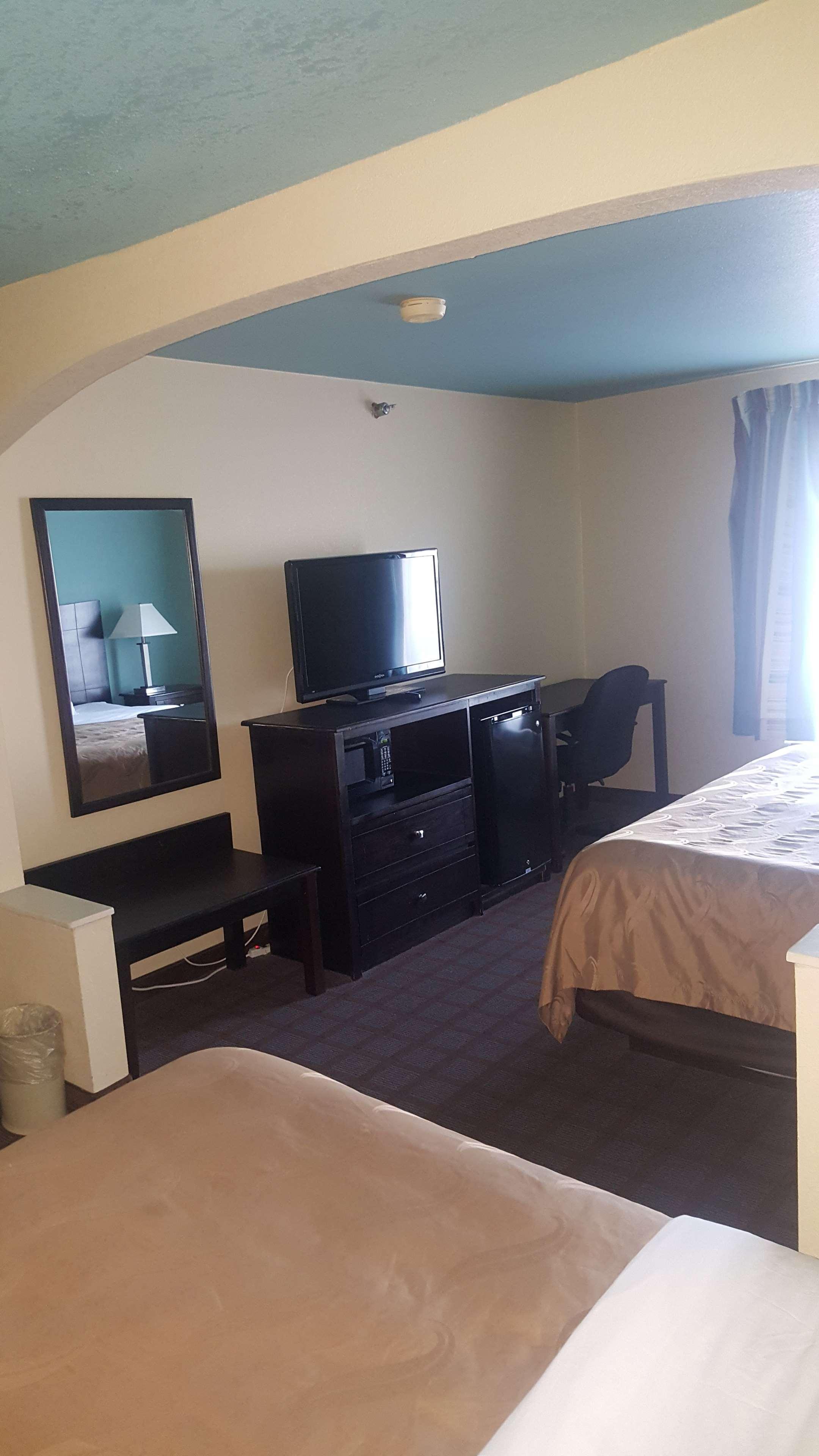 Surestay Plus Hotel By Best Western Blue Springs Luaran gambar