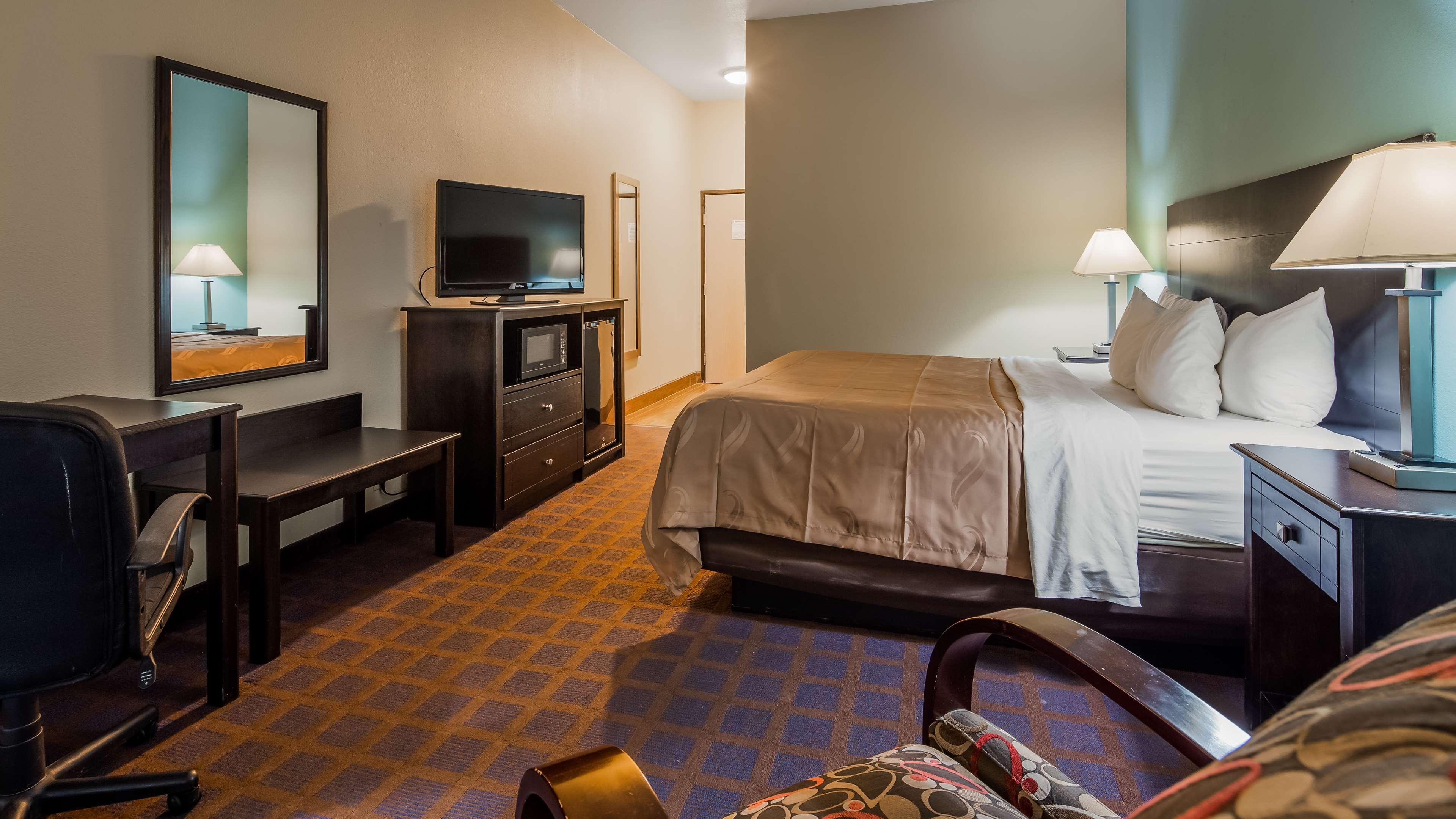 Surestay Plus Hotel By Best Western Blue Springs Luaran gambar
