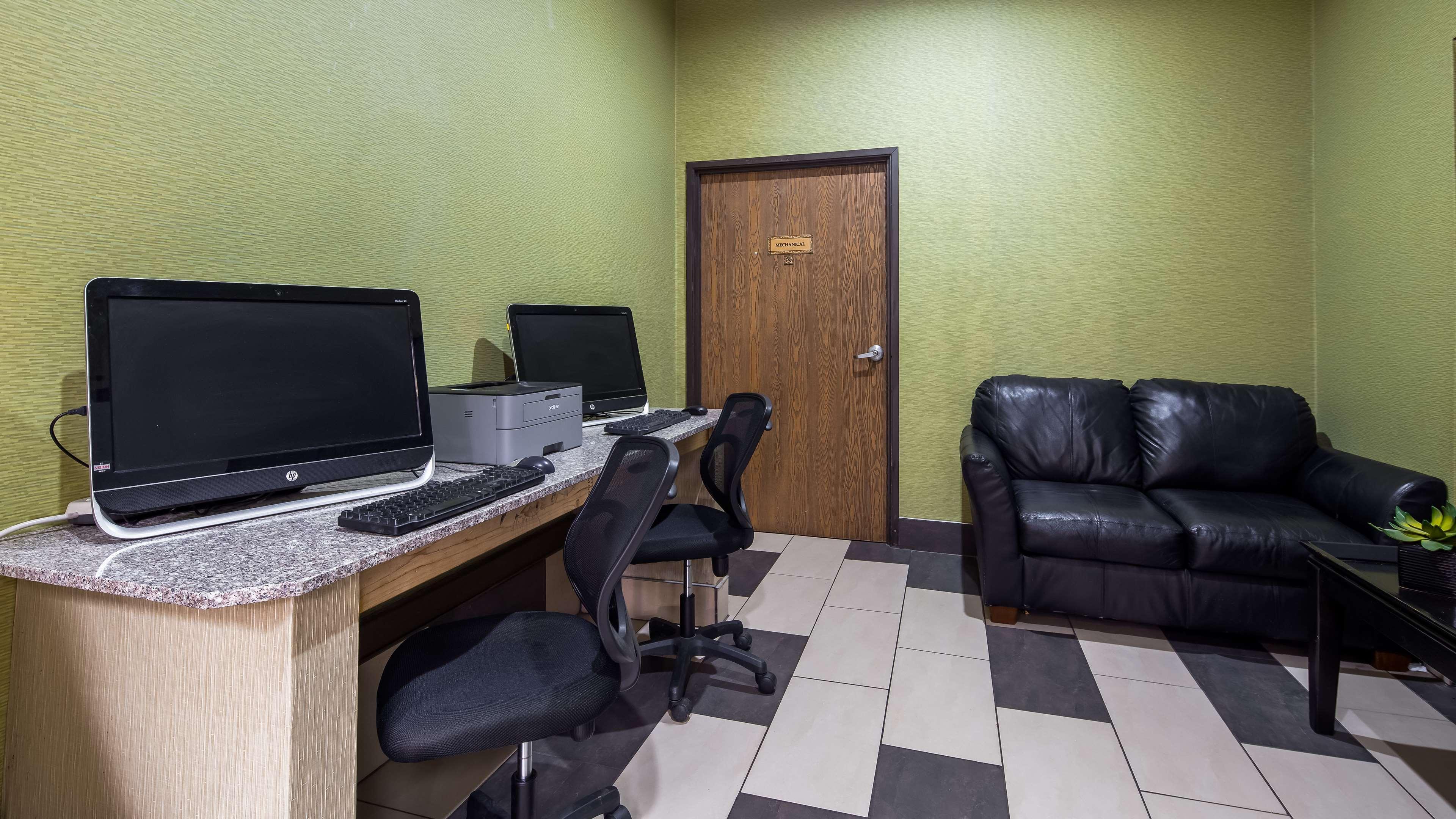 Surestay Plus Hotel By Best Western Blue Springs Luaran gambar