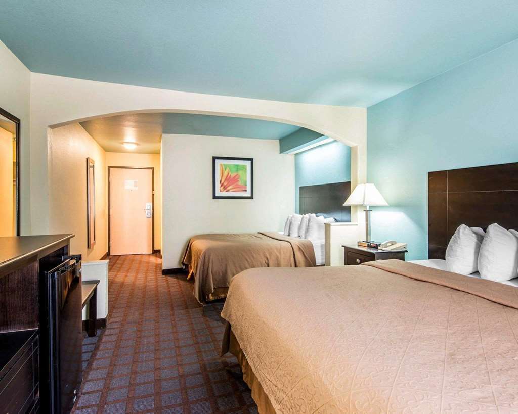 Surestay Plus Hotel By Best Western Blue Springs Bilik gambar