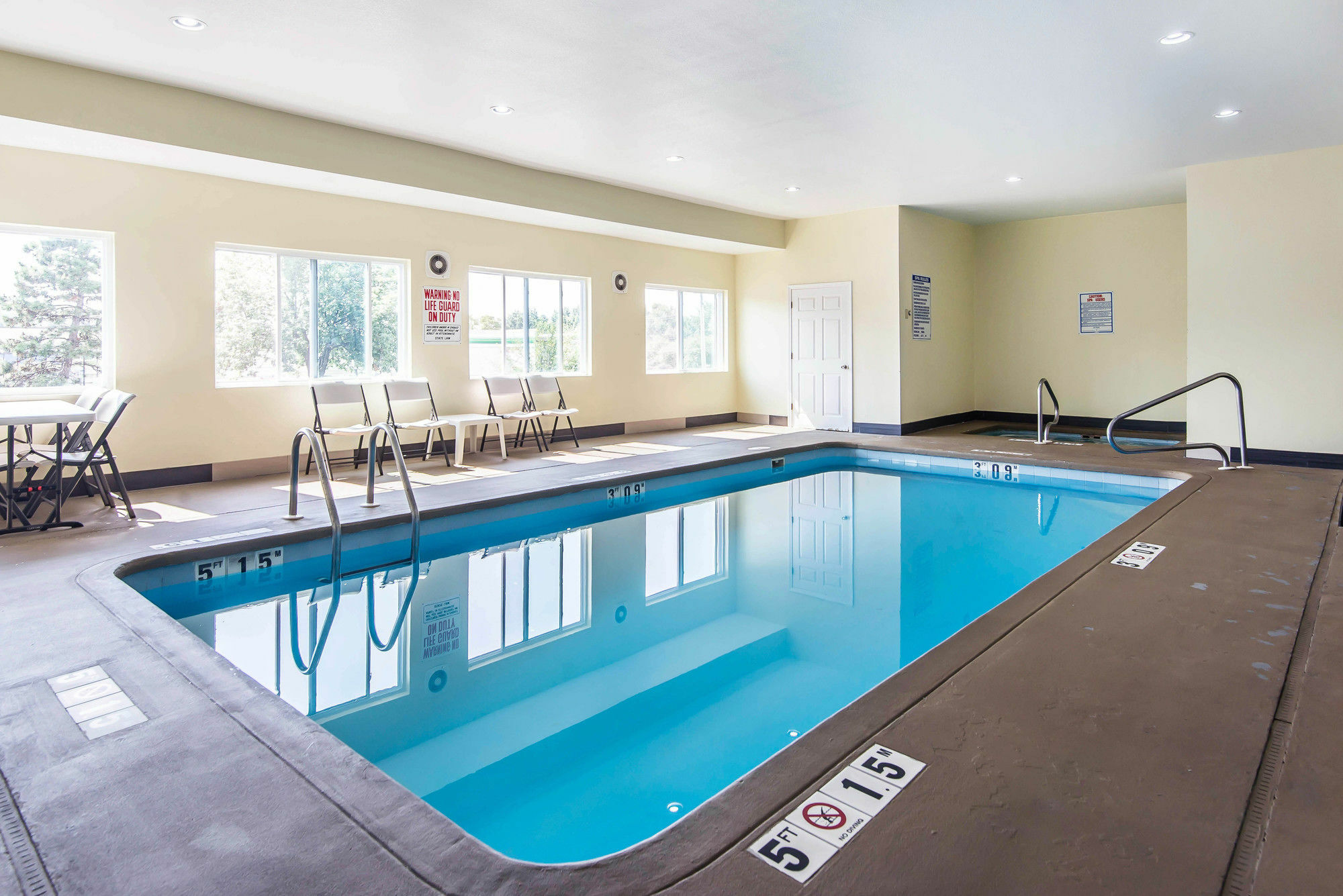 Surestay Plus Hotel By Best Western Blue Springs Luaran gambar